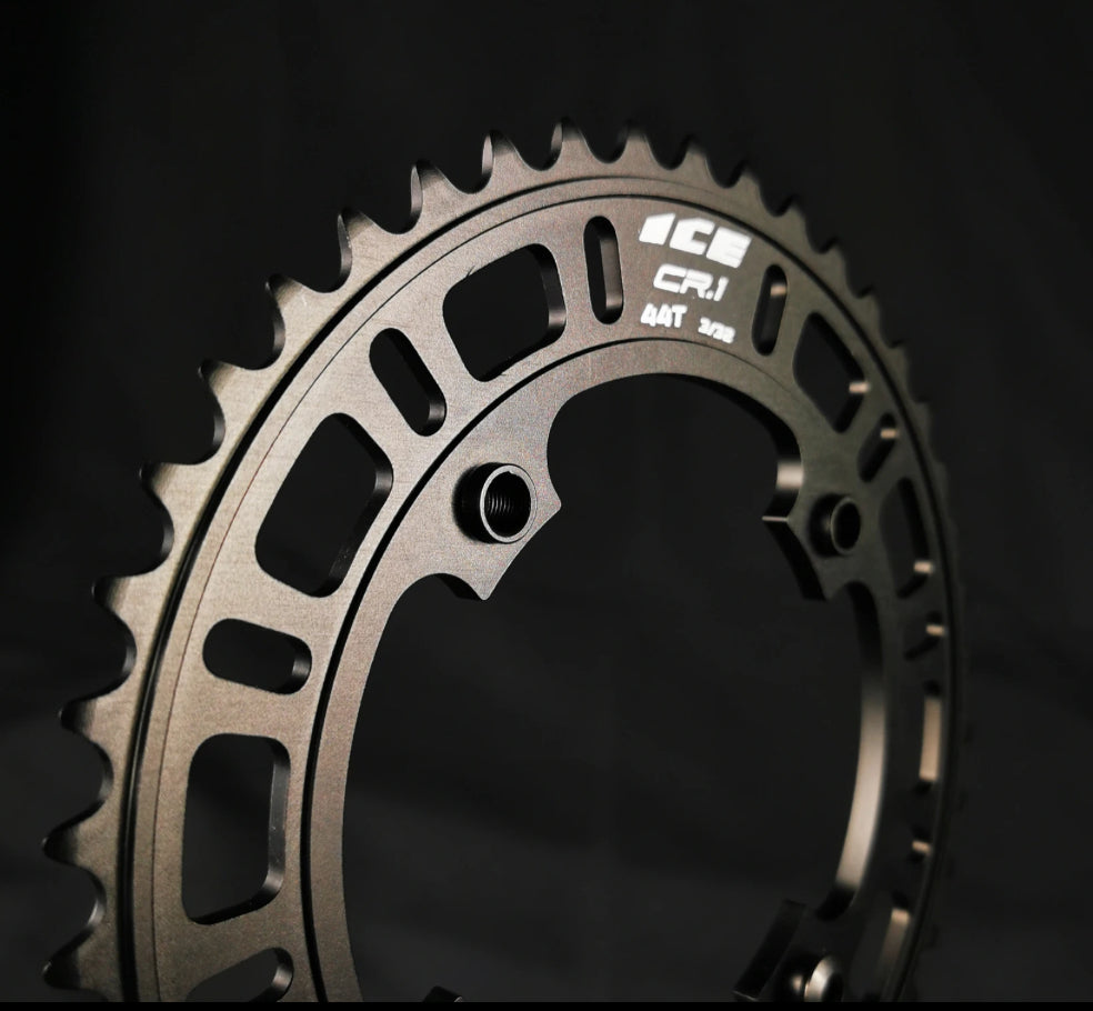 Chainring CR.1