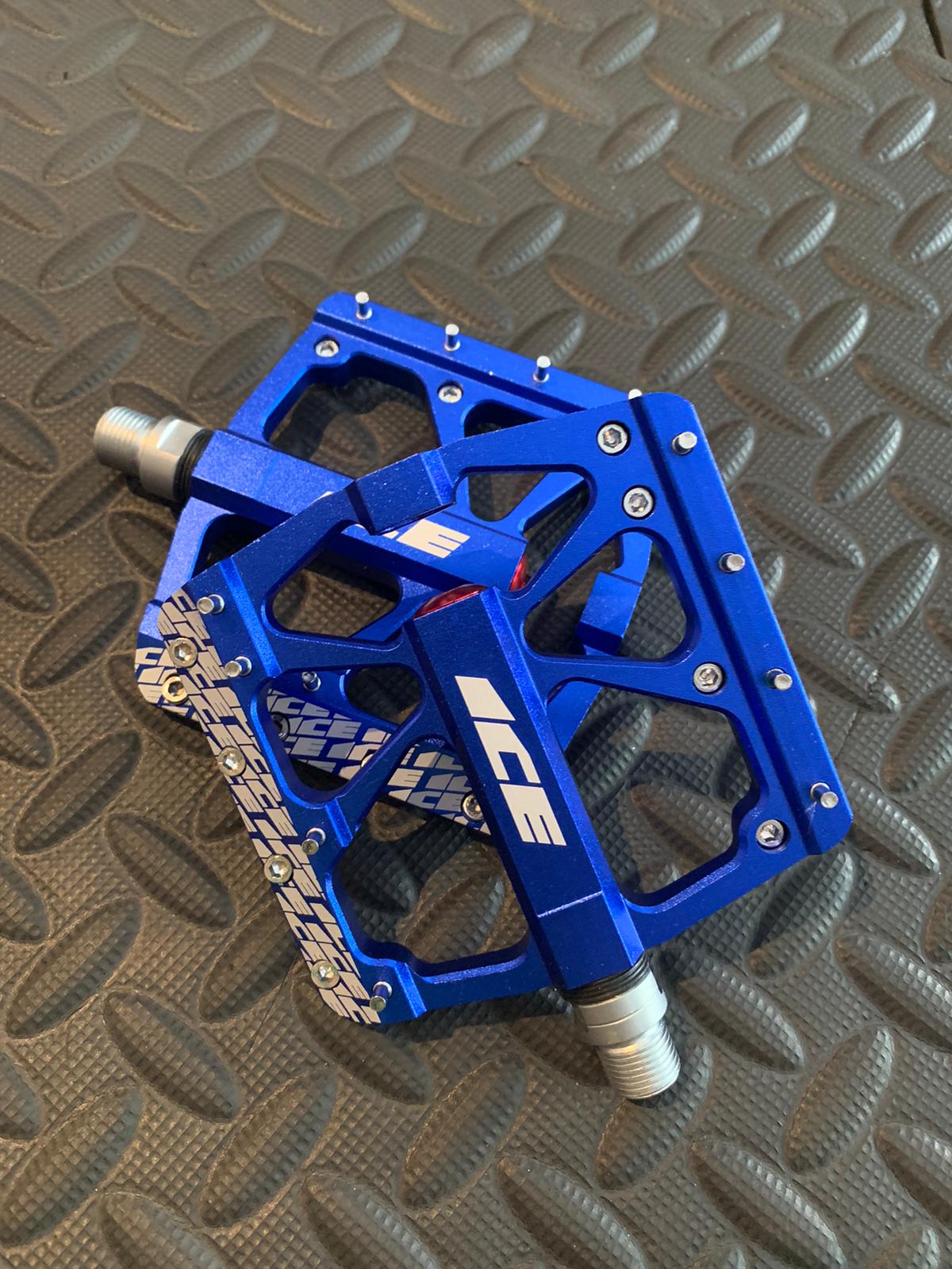 PEDALS ICE FAST FLAT
