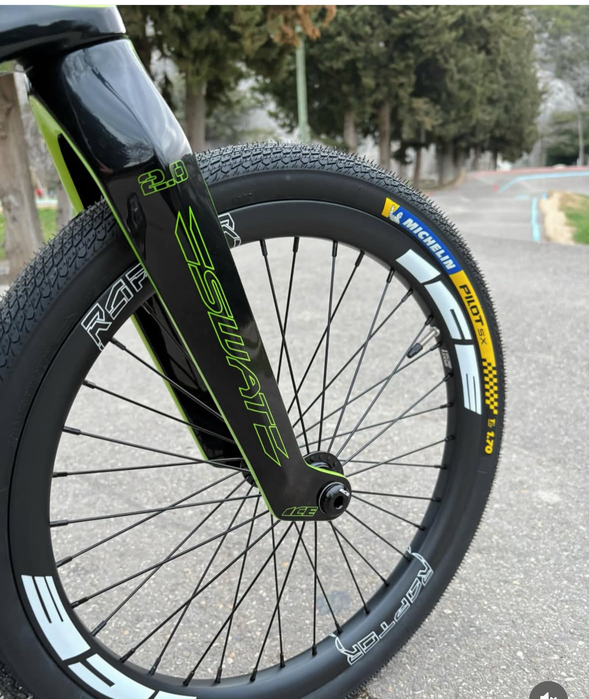 Special Edition Raptor Complete Bike Pro XL