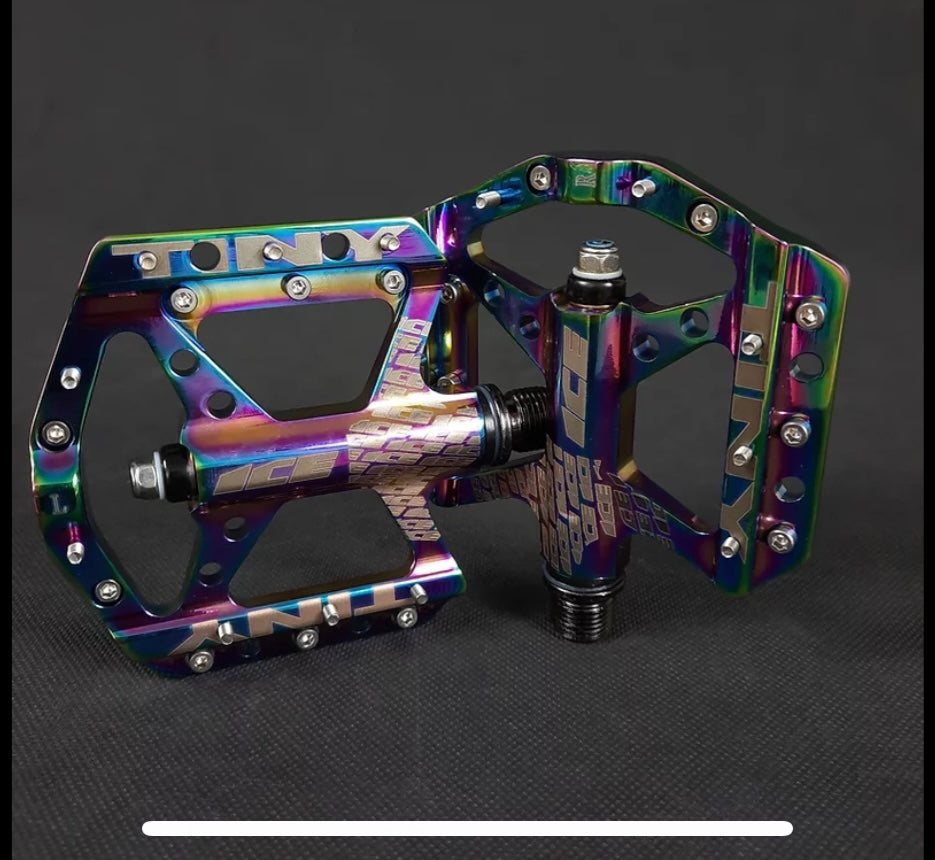 PEDALS TINY PEDALS TINY